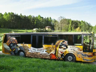 Автобусная ХариНама в Европе