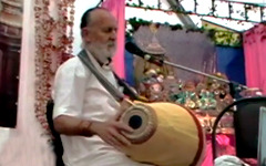 Видео с духовного фестиваля «Бхакти-Сангама» 2010