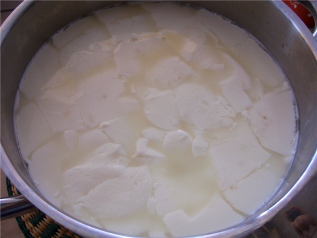 Приготовление твердого сыра: образование сгустка
